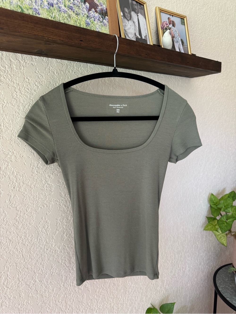 Abercrombie Squareneck Tee